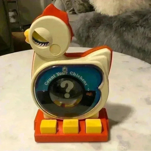Vintage  1977 Tomy Count Your Chickens interactive mechanical game - Picture 2 of 10